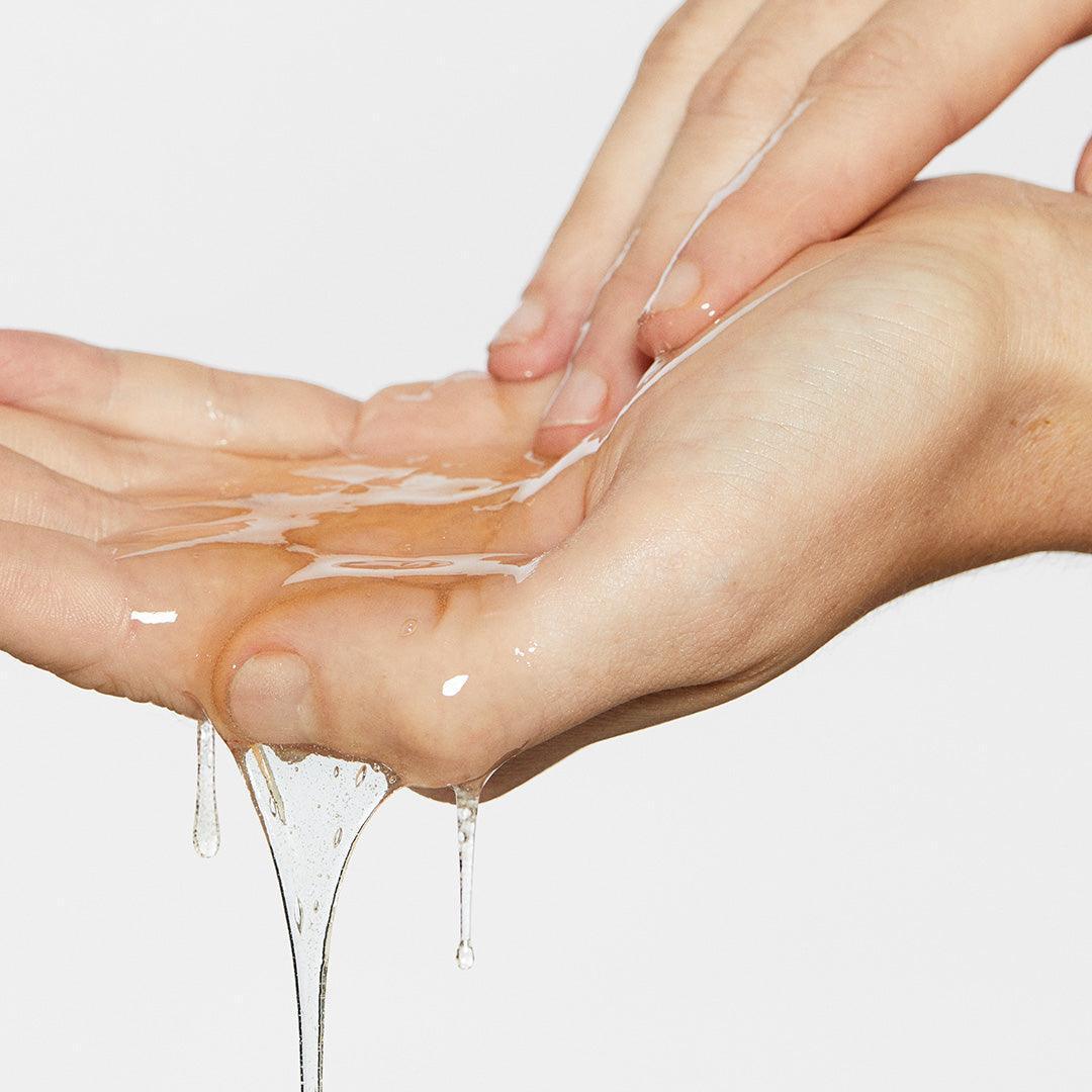 oil to foam total cleanser - Dermalogica Hong Kong