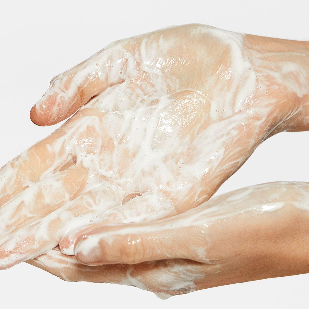 oil to foam total cleanser - Dermalogica Hong Kong